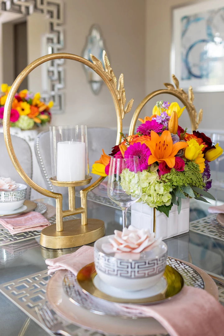 Inspire Me! Home Decor Golden Circle Leaf Design Hurricane Candle Holder (2 Sizes) " From Pops Of Color Home Collection"