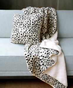 Inspire Me! Home Decor Leopard Faux Fur Cozy Throw
