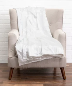 Cloud9d Noya - Crushed Ivory Velvet Throw W/ Metallic Silver Trim - 60" X 50"