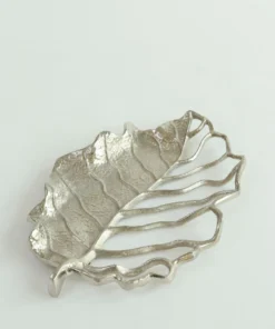Inspire Me! Home Decor Silver Openwork Leaf Decor/Trivet