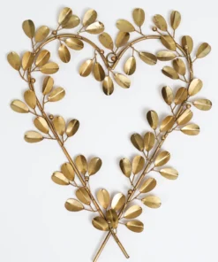 Inspire Me! Home Decor Gold Heart Wreath