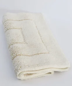 Inspire Me! Home Decor BATHROOM Oversized Ivory Bath Rug