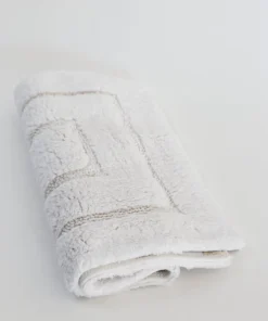 Inspire Me! Home Decor White Bath Rug