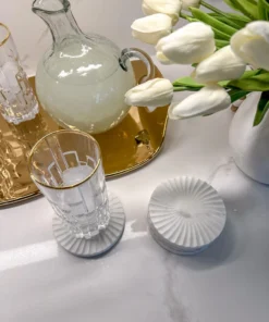 Inspire Me! Home Decor White Marble Round Coasters