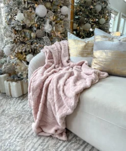Inspire Me! Home Decor PILLOWS, RUGS, & THROWS Blush Faux Fur Throw