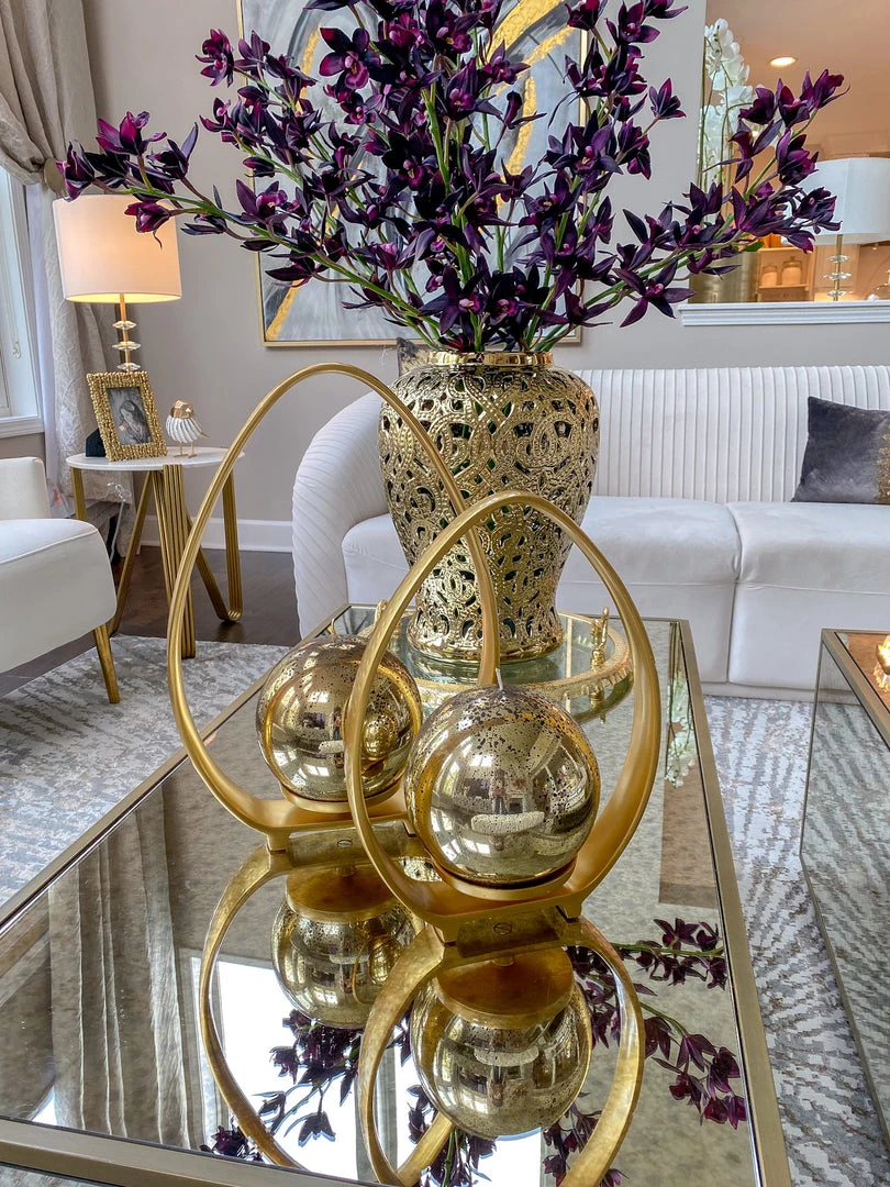 Inspire Me! Home Decor Gold Teardrop Candle Holders (2 Sizes)