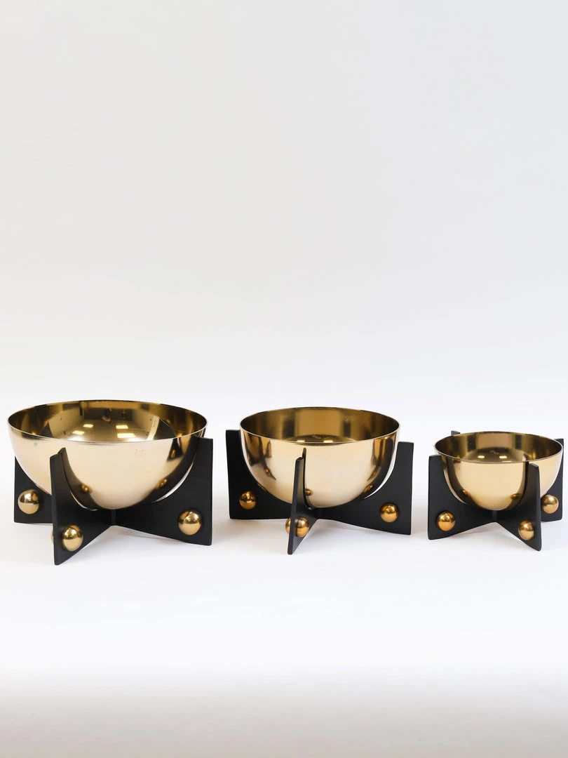 Inspire Me! Home Decor Gold Metal Bowl With Black Base (3 Sizes)