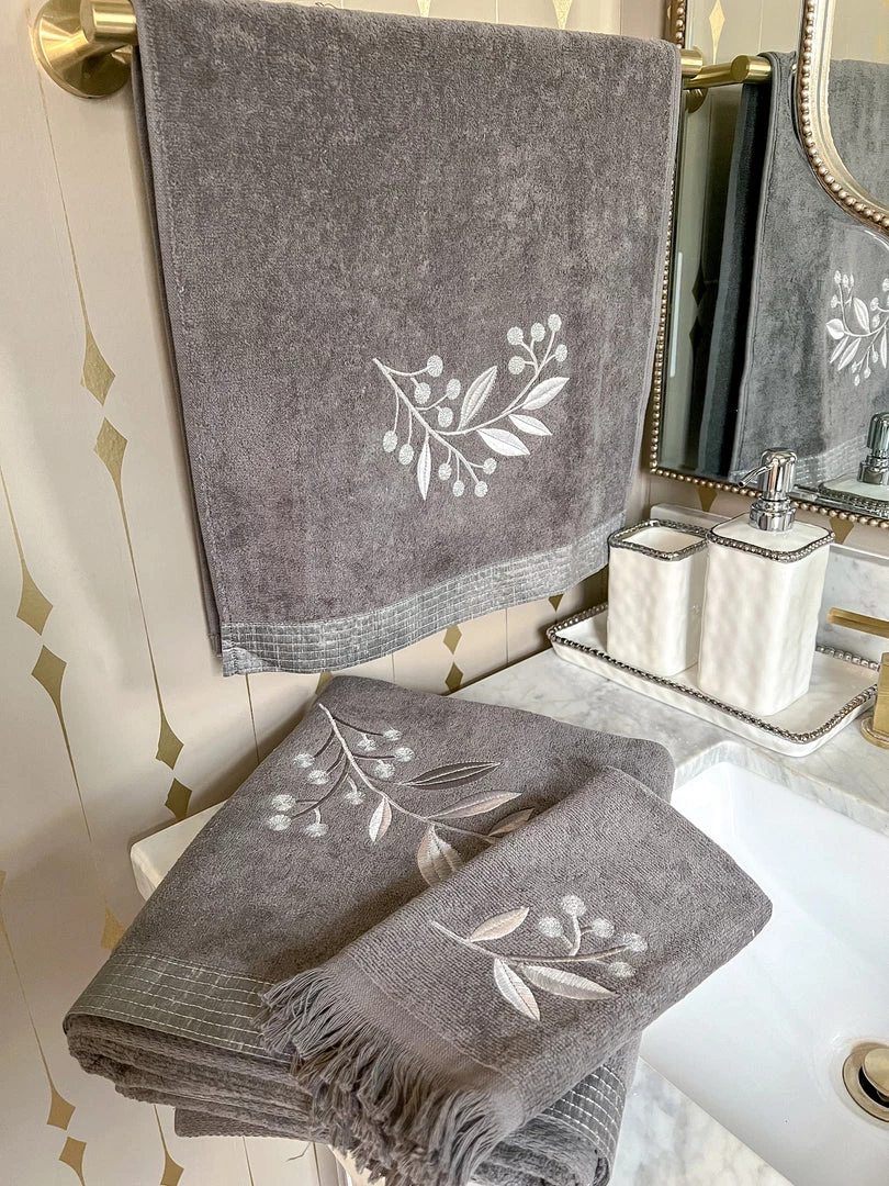 Inspire Me! Home Decor BATHROOM Granite Towel With Leaf & Vine Pattern (3 Sizes)