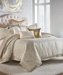 Cloud9d Naja Ivory Gold Duvet Set (2 Sizes)