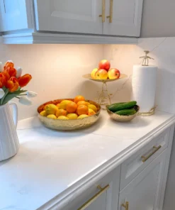 Inspire Me! Home Decor Gold Leaf Detailed Paper Towel Holder