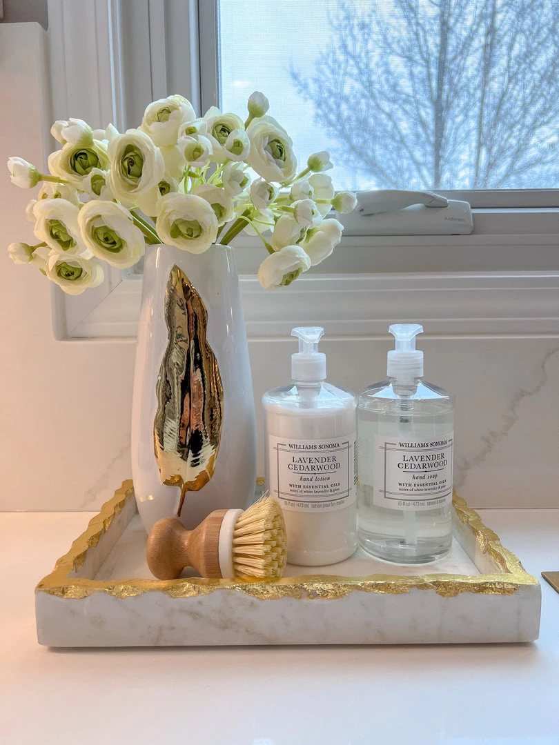 Inspire Me! Home Decor White Ceramic Vase With Gold Leaf Design (3 Sizes)