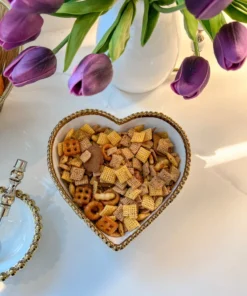 Inspire Me! Home Decor Gold Heart Bowl (2 Colors)