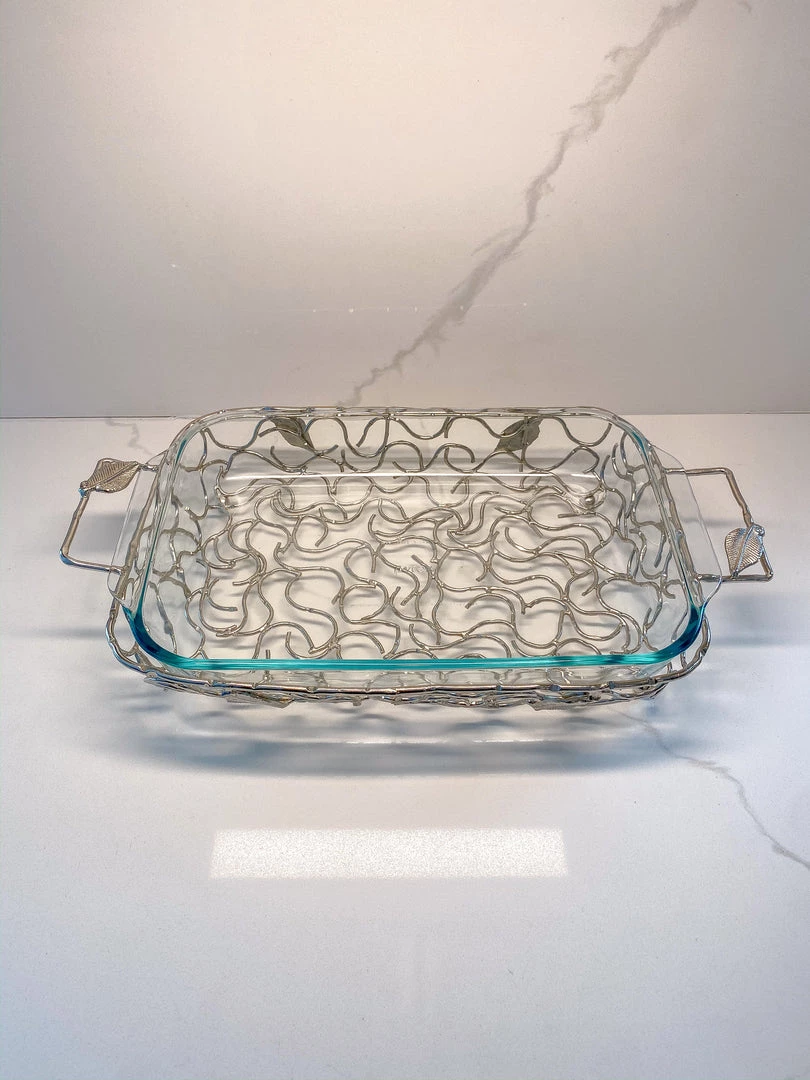 Inspire Me! Home Decor Rectangular Silver Handled Pyrex Holder With Leaf Design