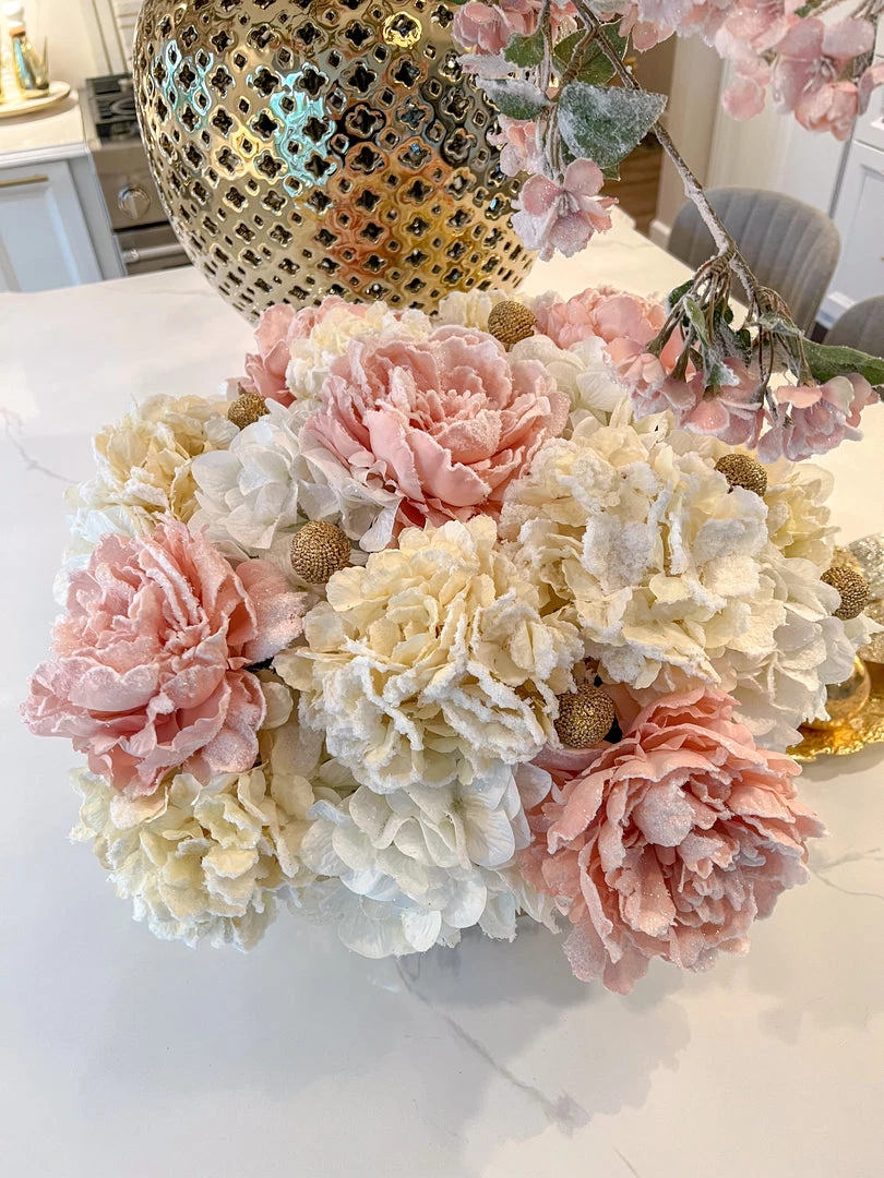 Inspire Me! Home Decor 27" White Snow Sprinkle Hydrangea Stem